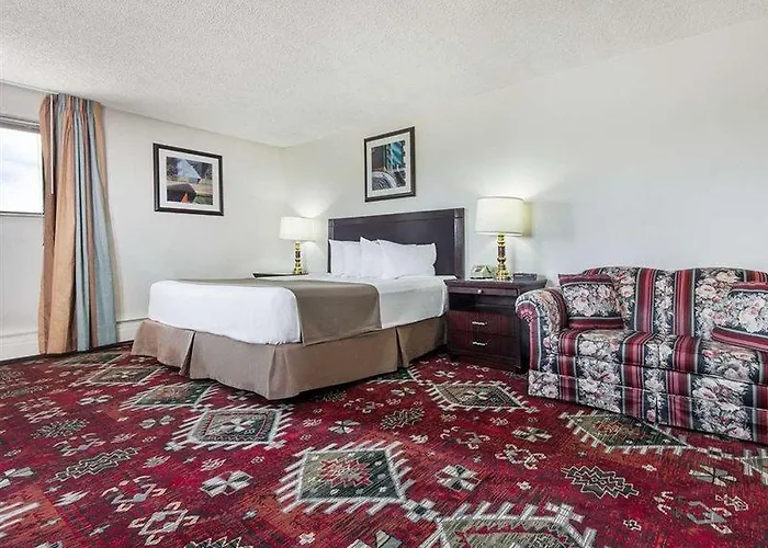 Hotel Studio Lodge Laramie 2*