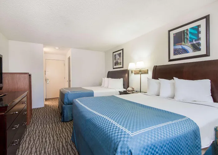 Studio Lodge Laramie Hotel
