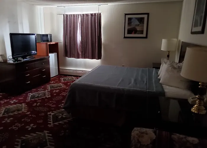 Studio Lodge Laramie 2*